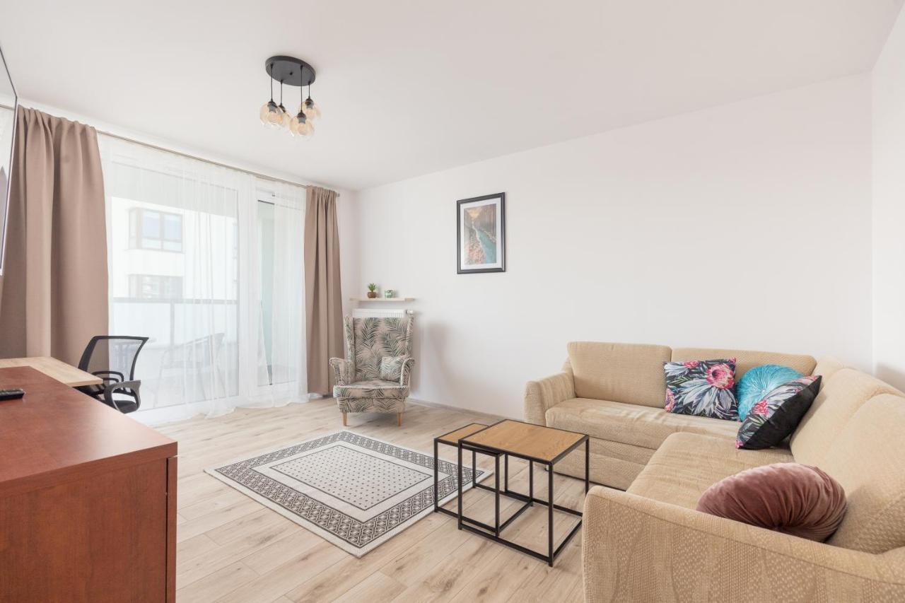 Metro Targowek Homely Apartment ワルシャワ エクステリア 写真