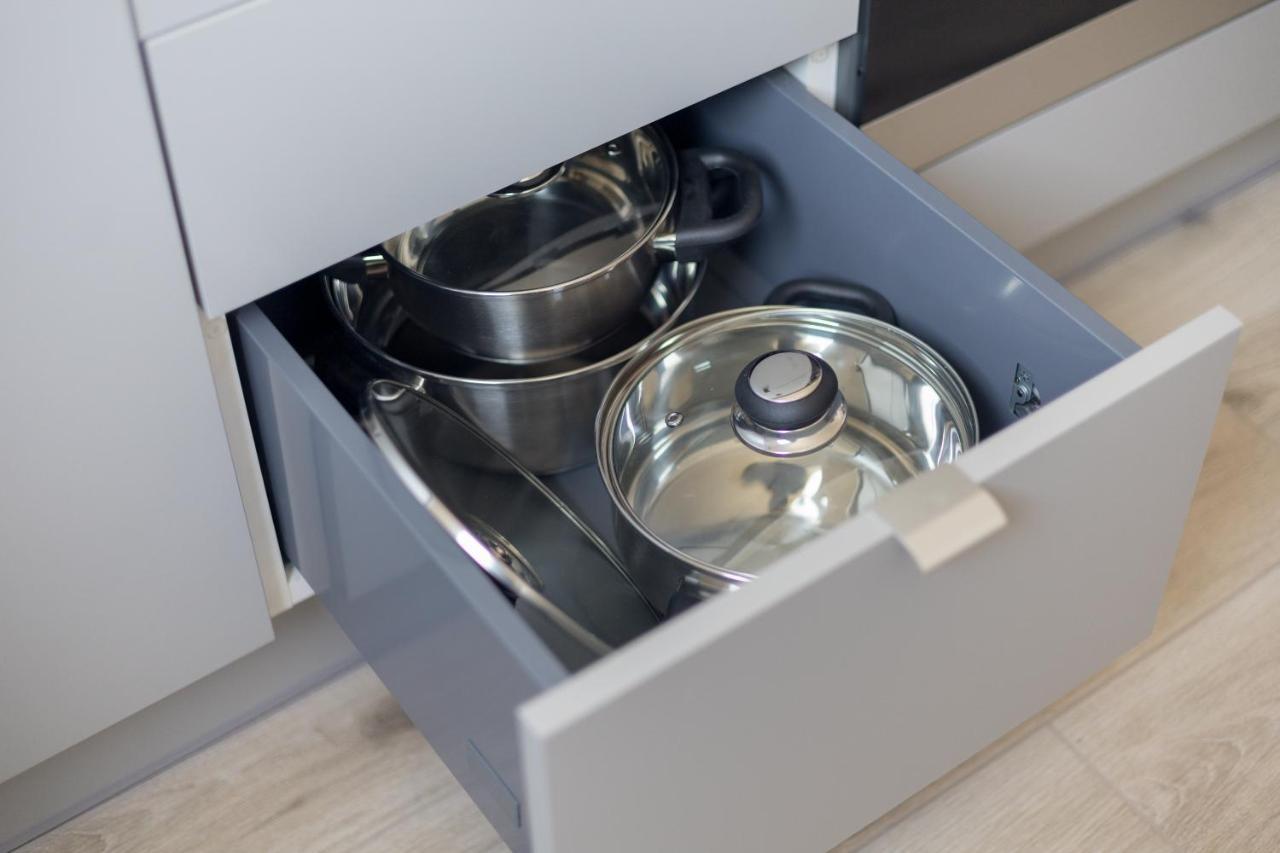 Metro Targowek Homely Apartment ワルシャワ エクステリア 写真