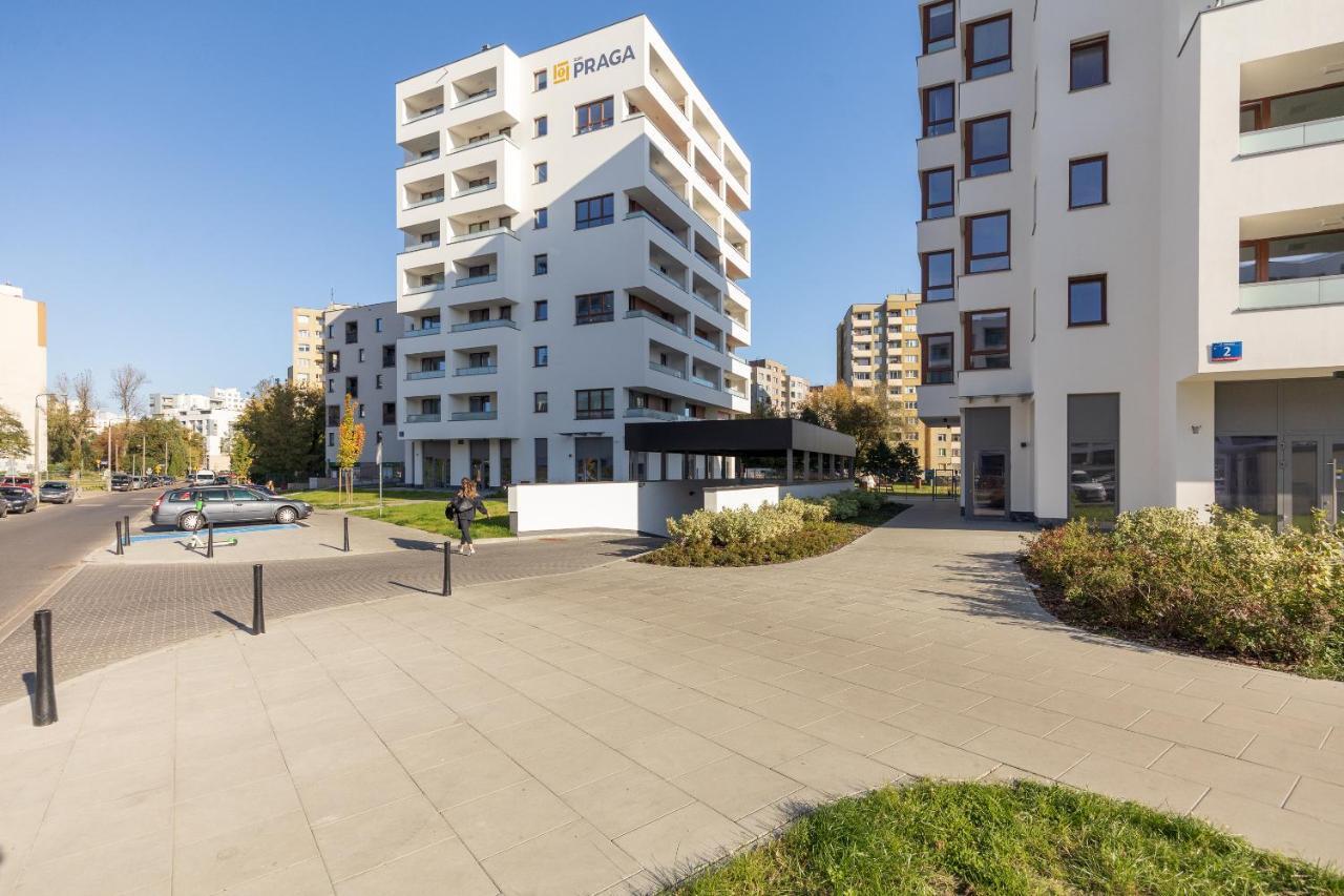 Metro Targowek Homely Apartment ワルシャワ エクステリア 写真